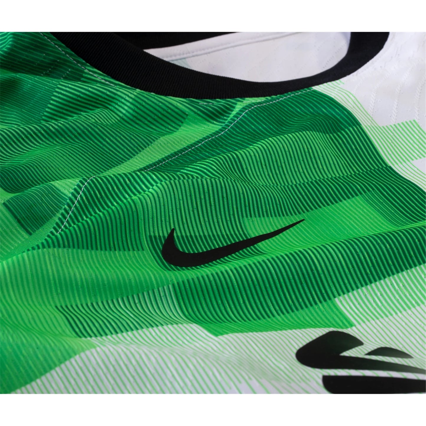 Nike Men's Virgil Van Dijk Liverpool 23/24 Authentic Away Jersey